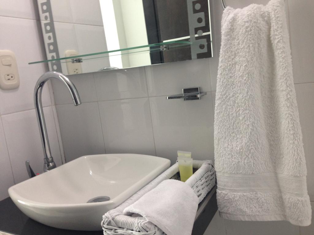 Hotel Aquarella Del Mar Санта-Марта Экстерьер фото